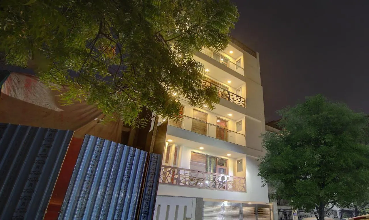 ***  Itsy By Treebo - Dr Regency Hotel New Delhi India