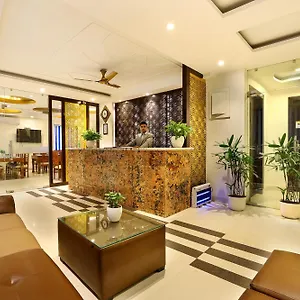 Hotel Paragon By Denver